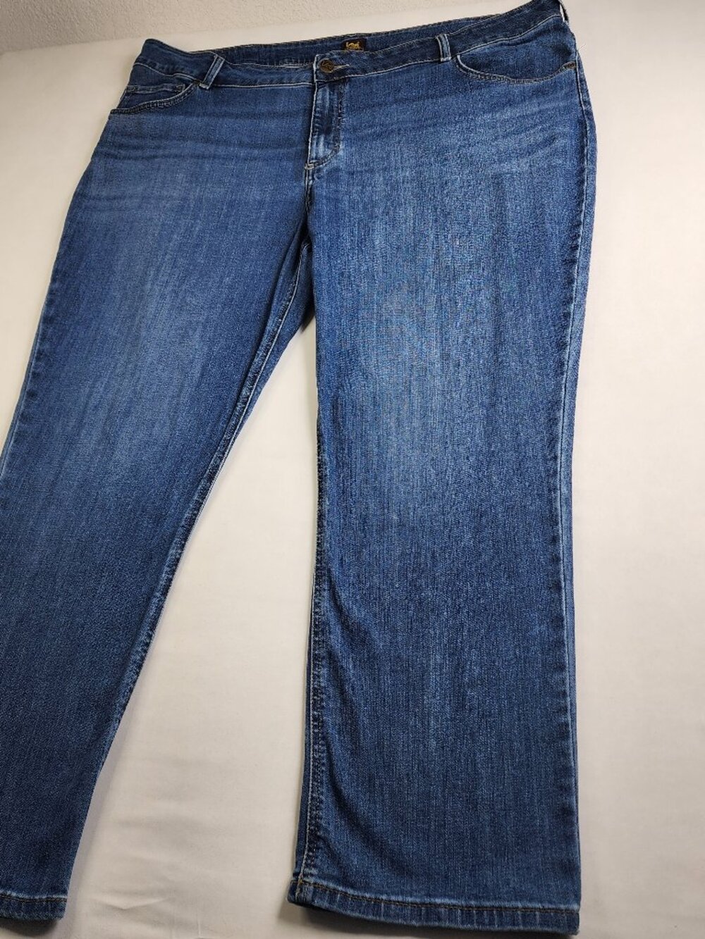 Lee Women's 26W Medium Blue Jeans Classic Regular Denim Stretch Plus Comfortable